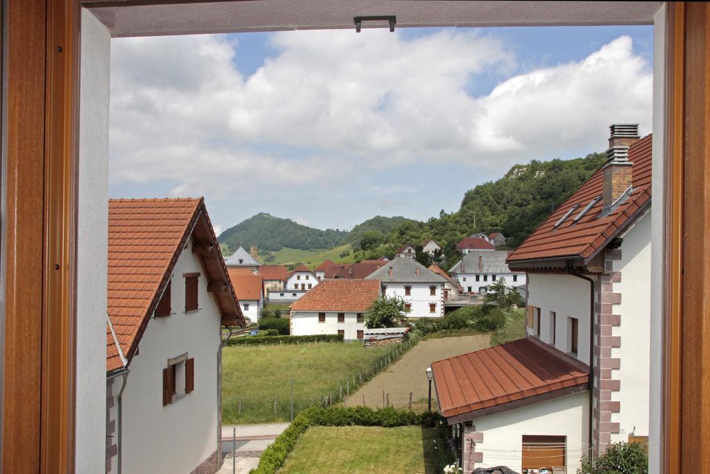 Apartamentos Irati Garralda Exterior foto